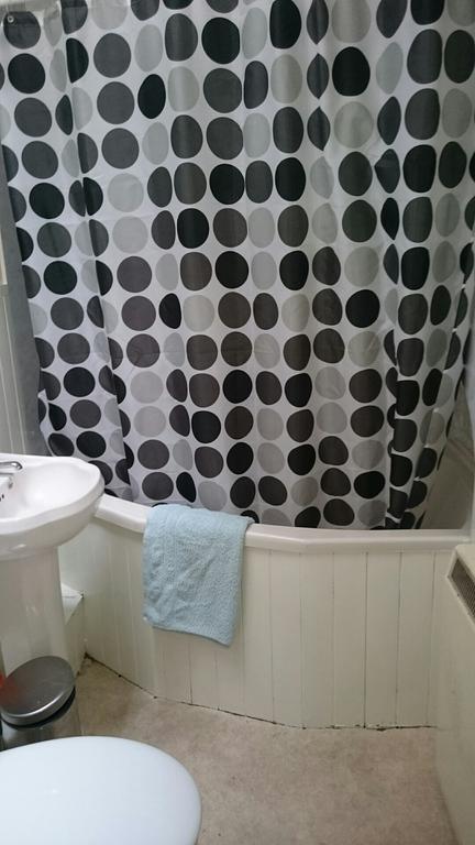 Royal Mile Budget Apartments Эдинбург Номер фото